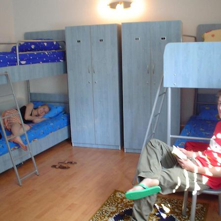 Rolling Stone Hostel Brasov Room photo