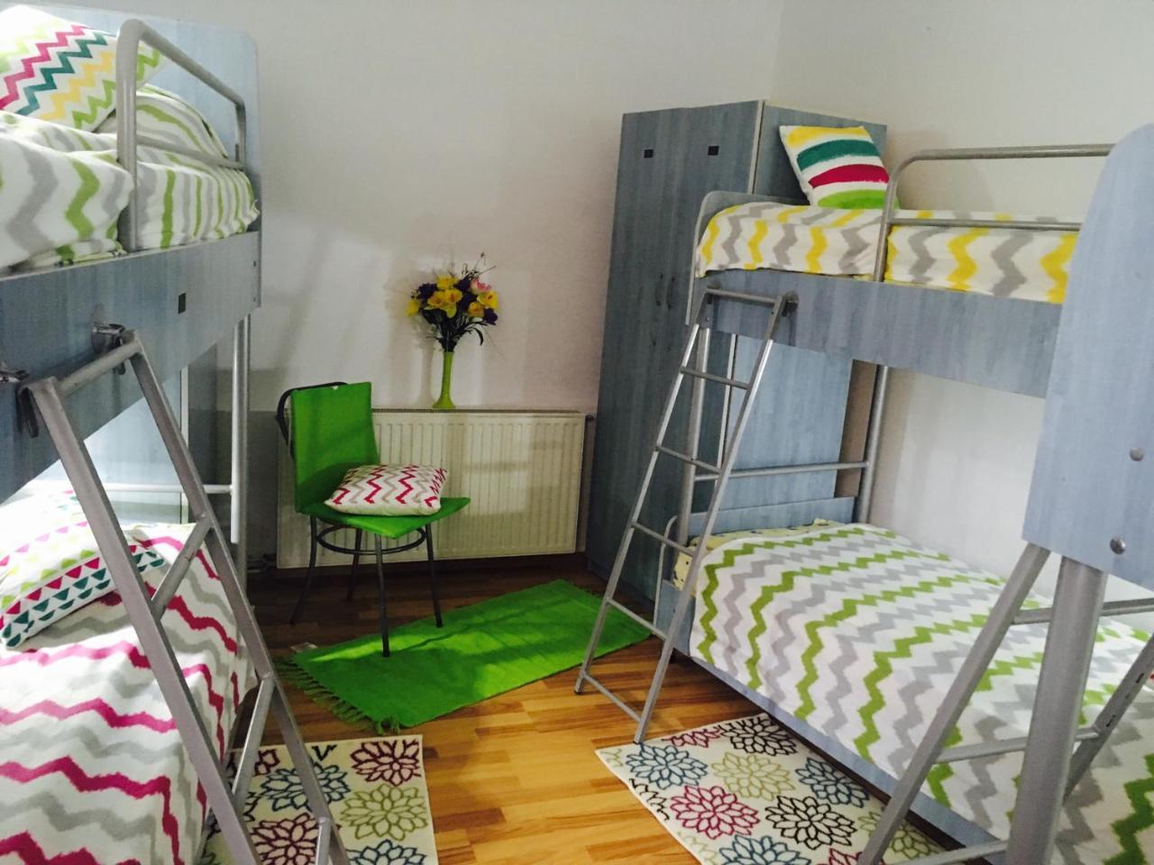 Rolling Stone Hostel Brasov Exterior photo